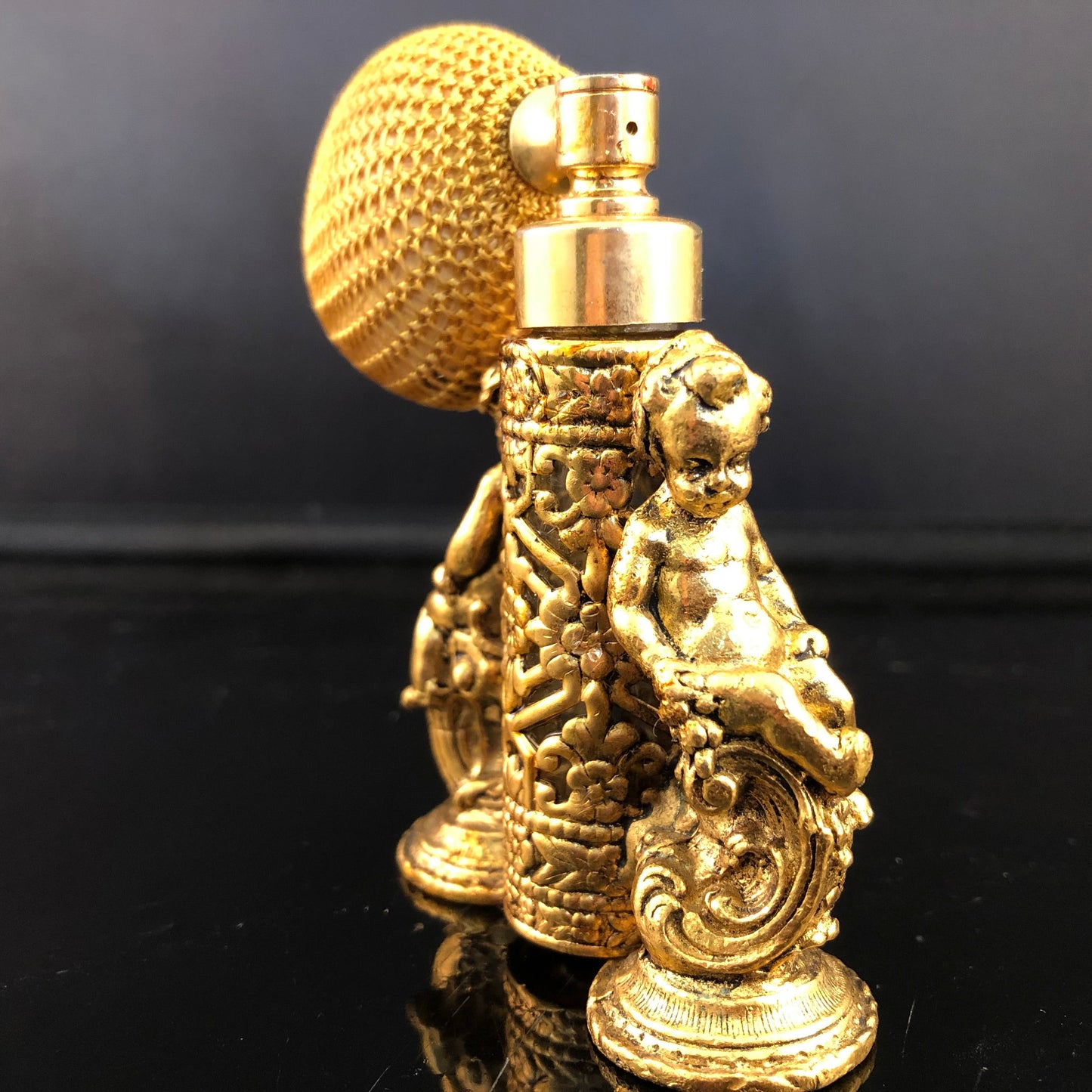 Vintage Globe Cherub Perfume atomizer- Plated in 24K gold