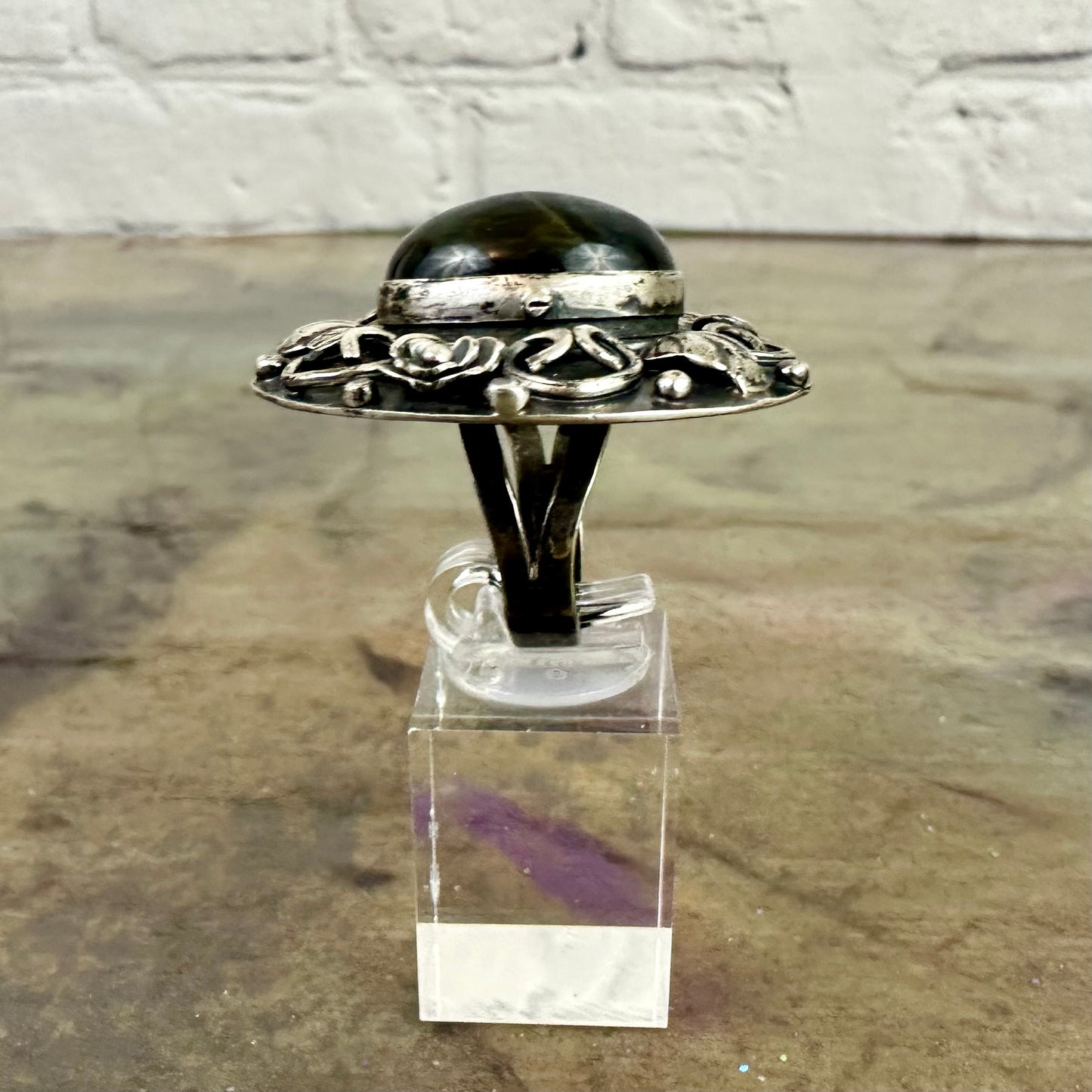 Sterling Silver large Keepsake/Poison Ring