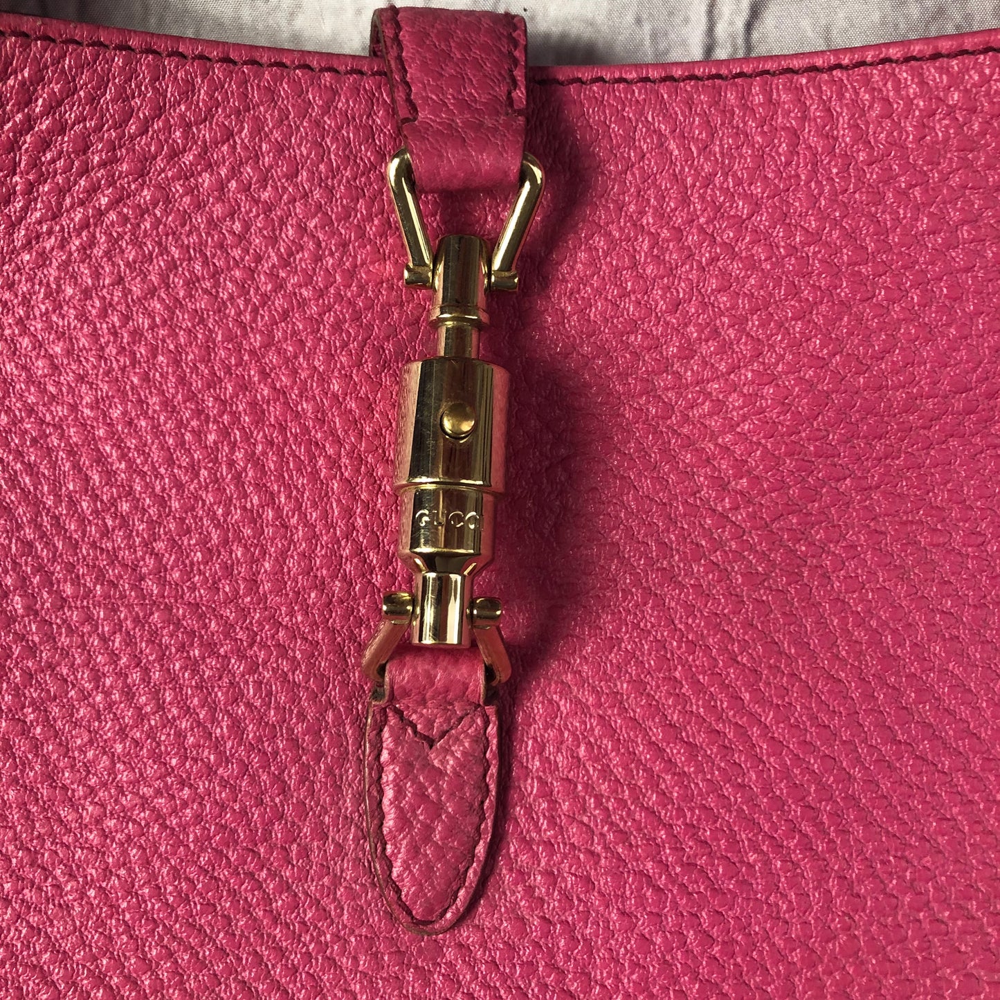 Vintage Pink Pebbled Leather “Jackie” Gucci Purse