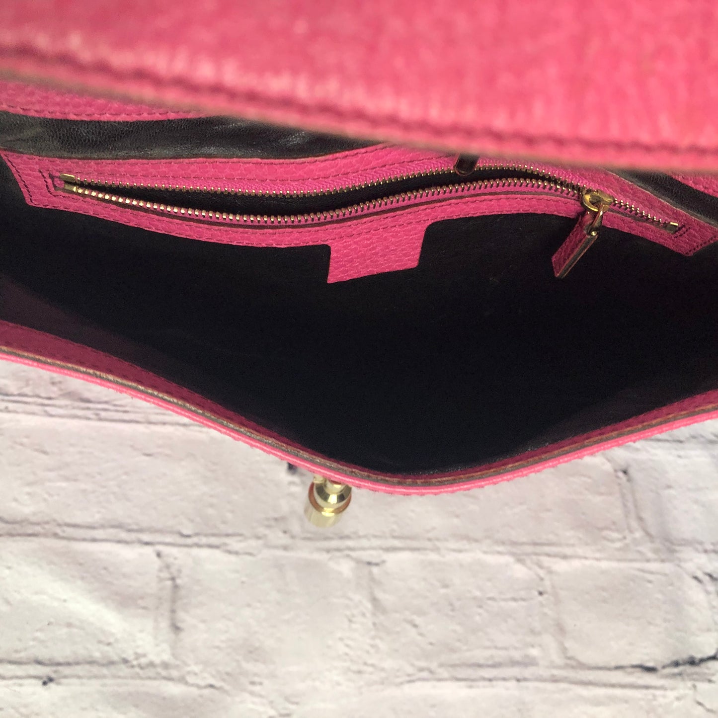 Vintage Pink Pebbled Leather “Jackie” Gucci Purse