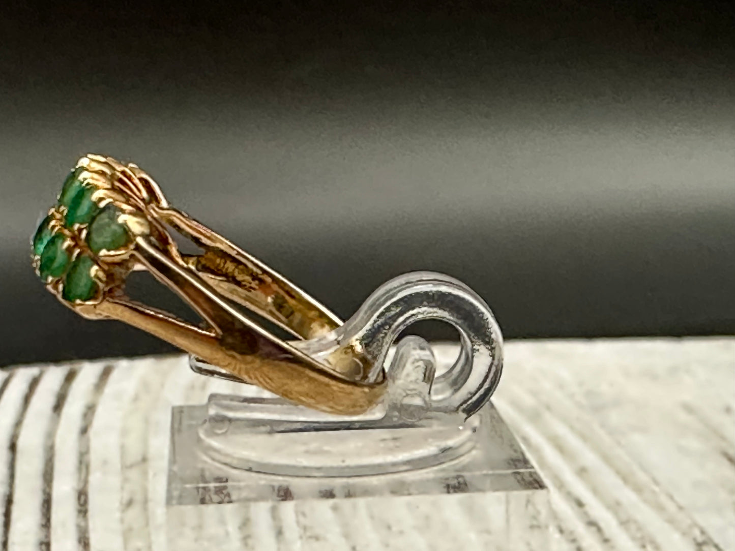 14K gold ring with 12 round cut Emeralds