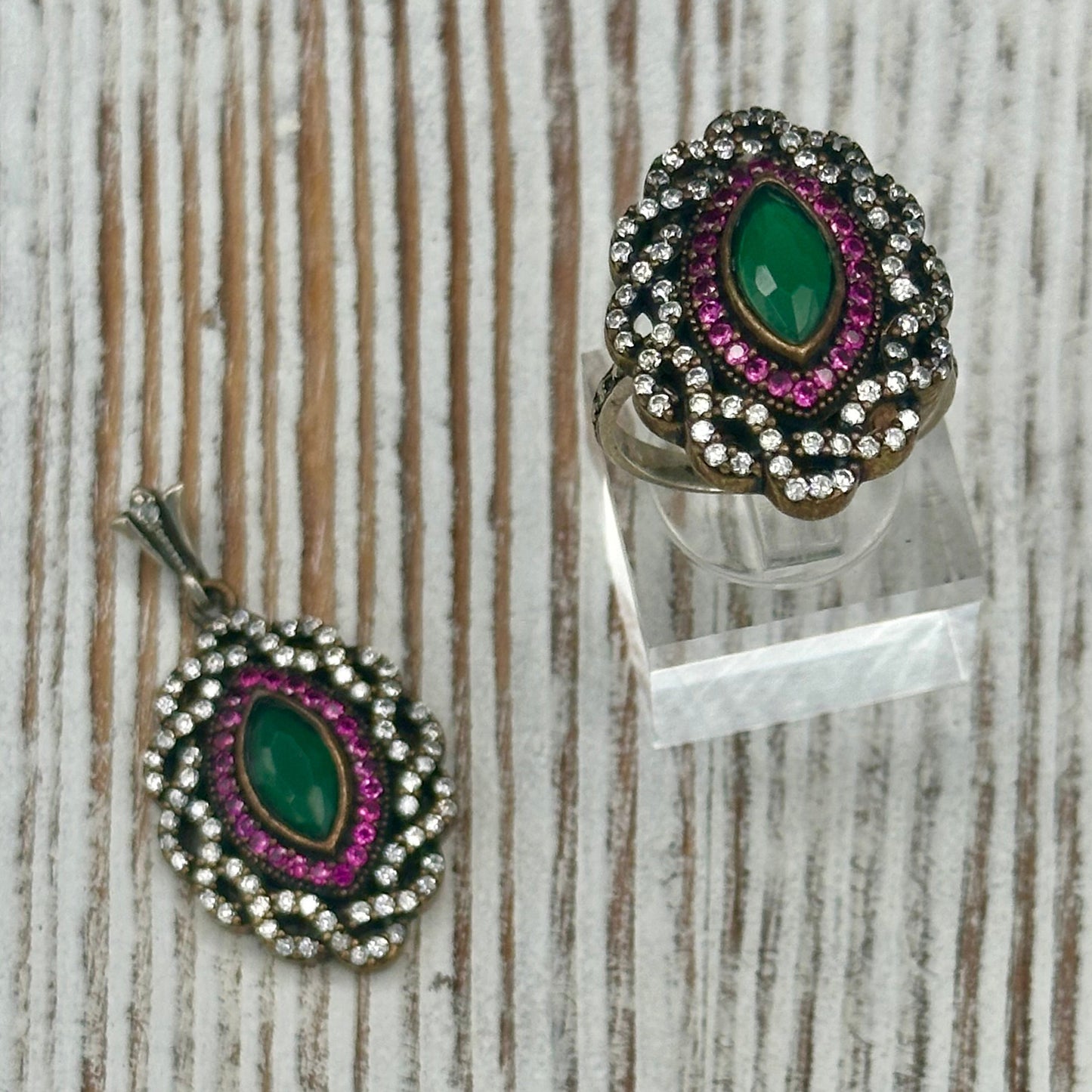 Turkish set- Pendant and ring with Emeralds and White and Red Topaz