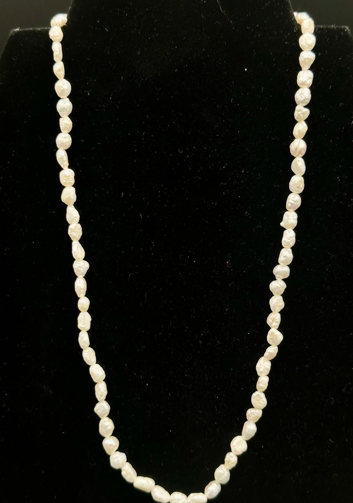 Rice Pearl Necklace
