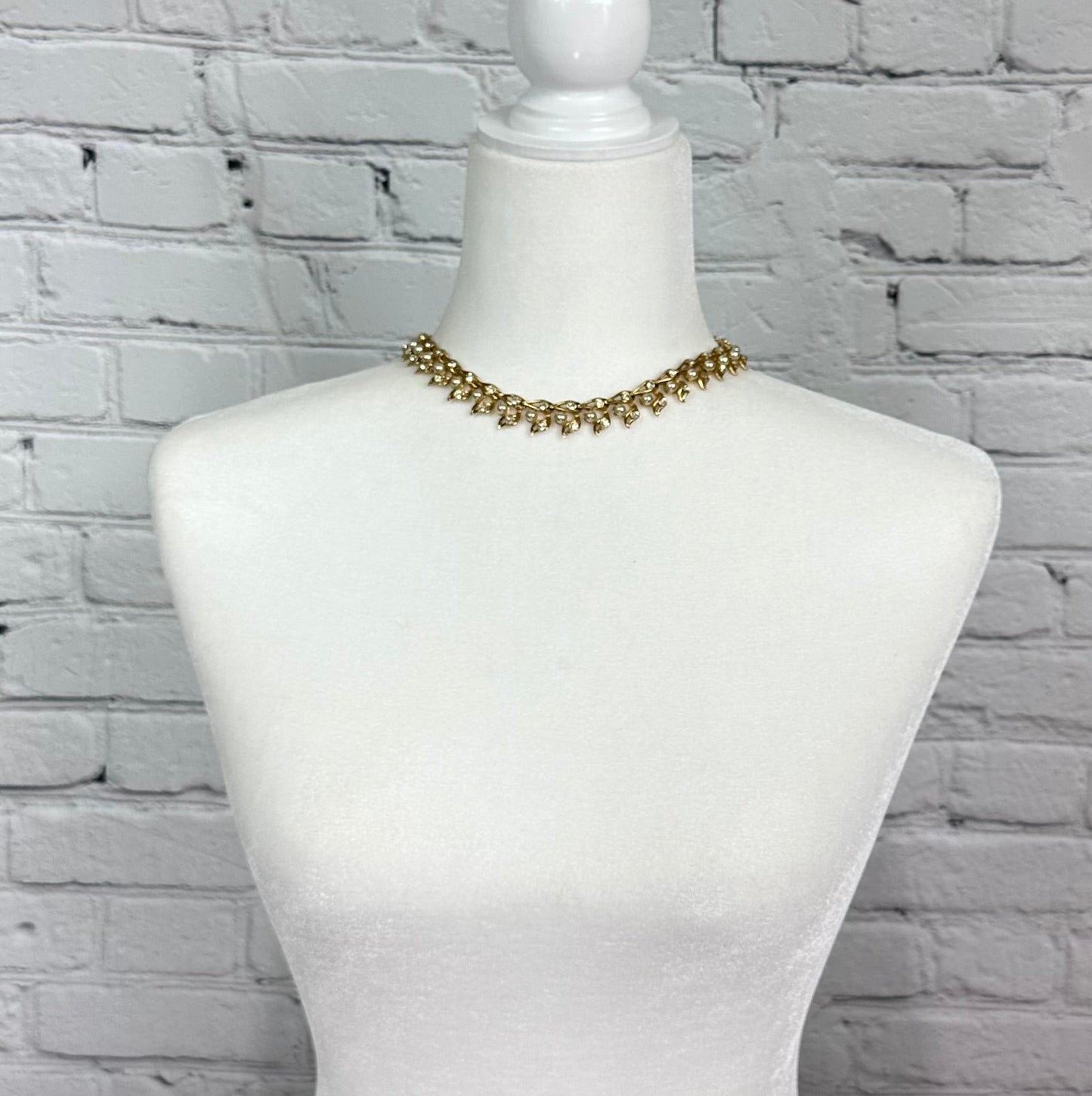 Faux Pearl and Crystal Choker in Gold Tone