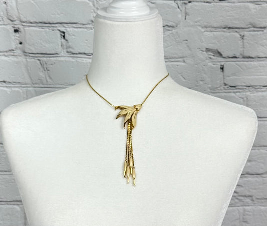 Vintage Monet Cream and Gold tone Lily Flower Necklace