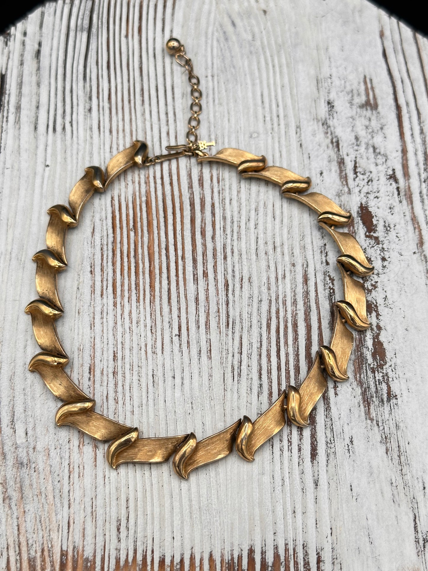 Vintage Trifari Brushed Gold tone Collar Necklace with Hangtag