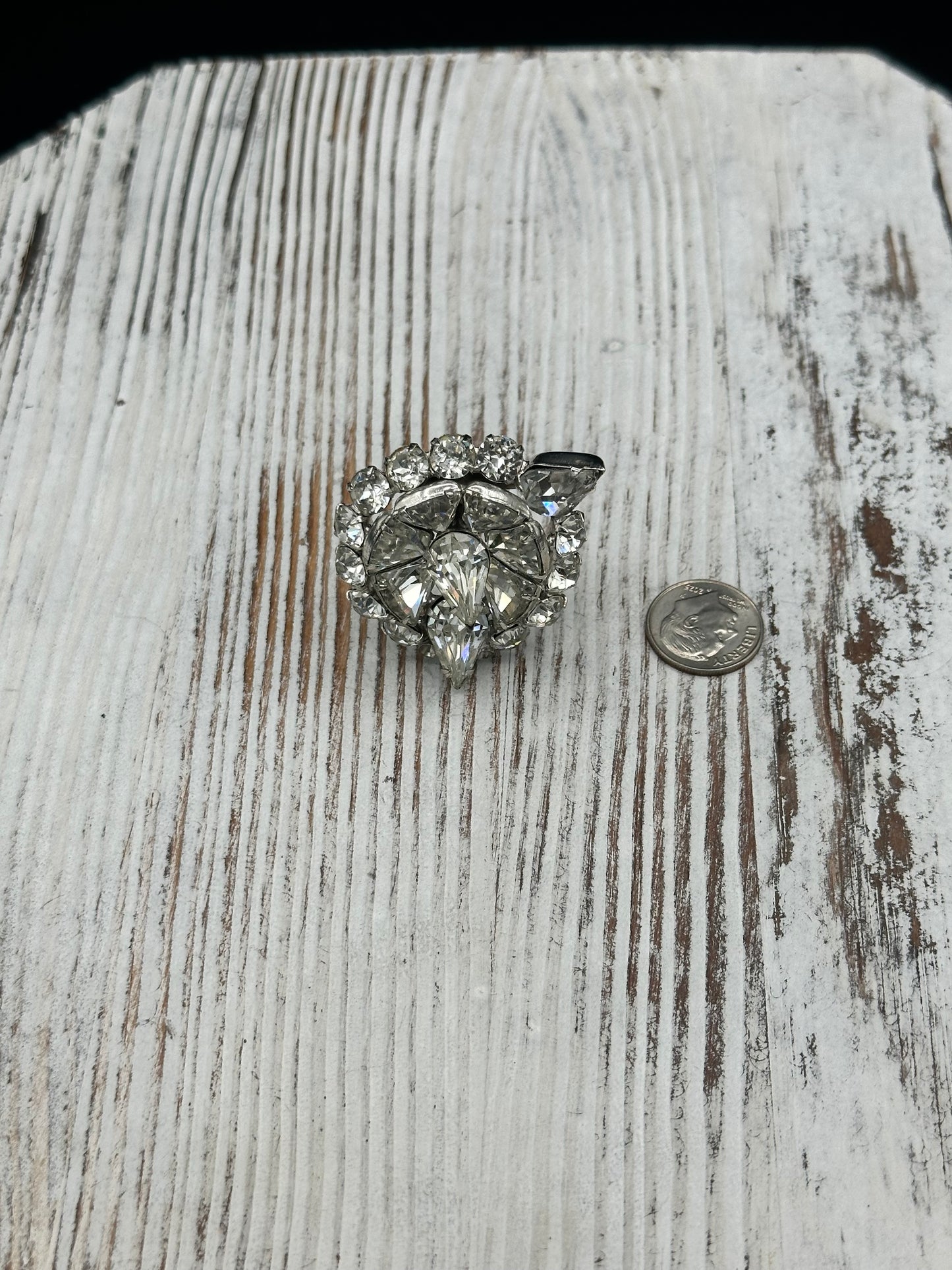 Eisenburg Crystal Fur Clip