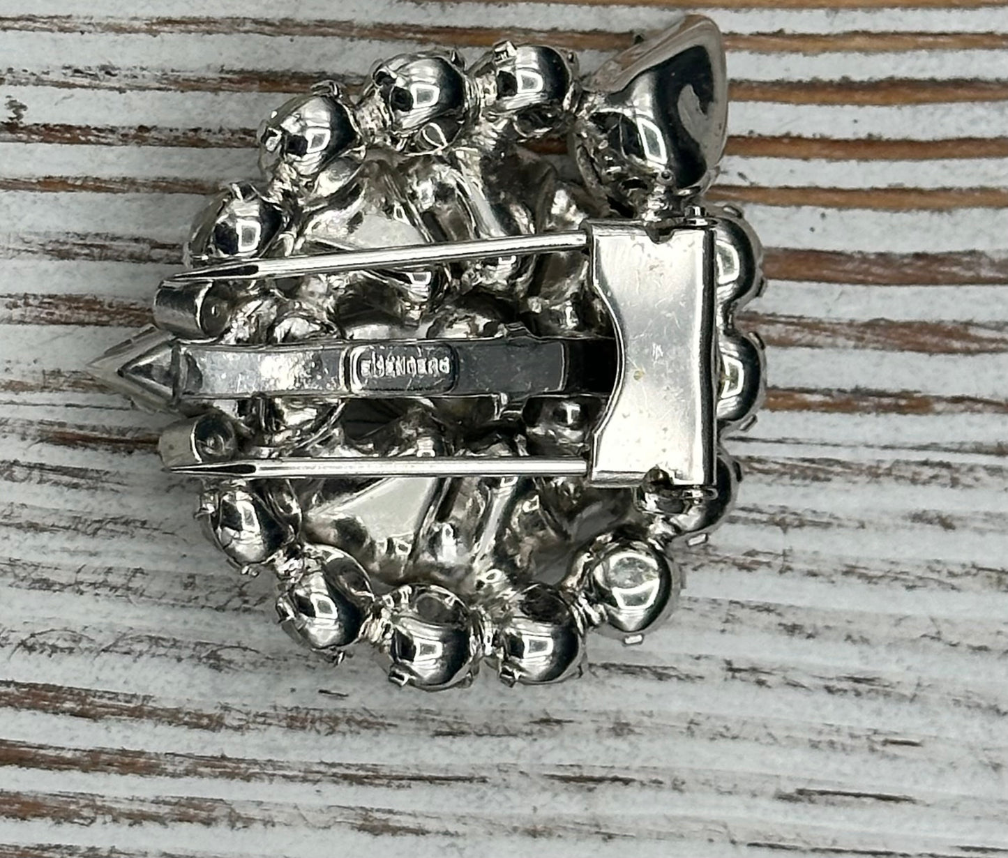 Eisenburg Crystal Fur Clip