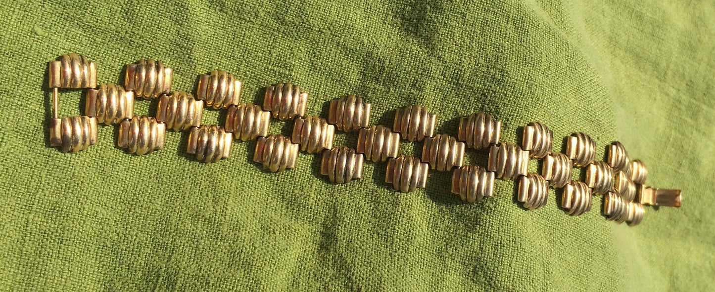 Kreisler Gold Plated Ribbed 3 row bracelet.