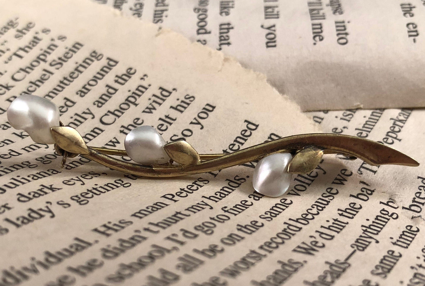 Baroque Pearl Goat Willow Branch