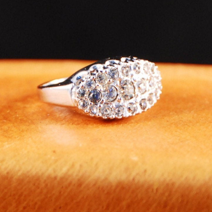 Rhinestone Ring in Rhodium plated sterling silver