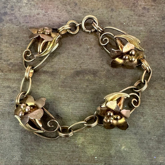 Carl Art Signed Art Deco Lily Blossom  Link bracelet