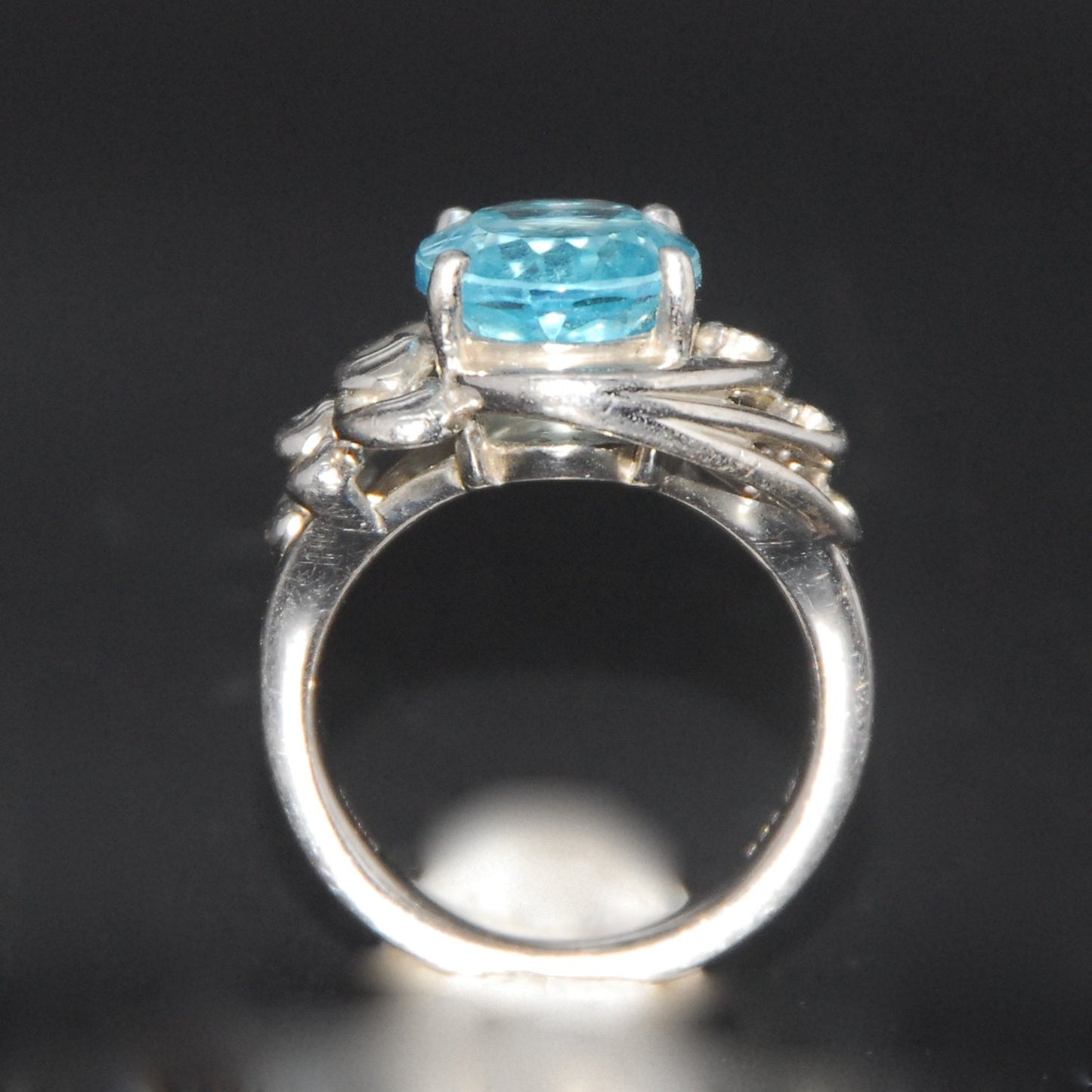 Blue Topaz and Sterling Silver ring