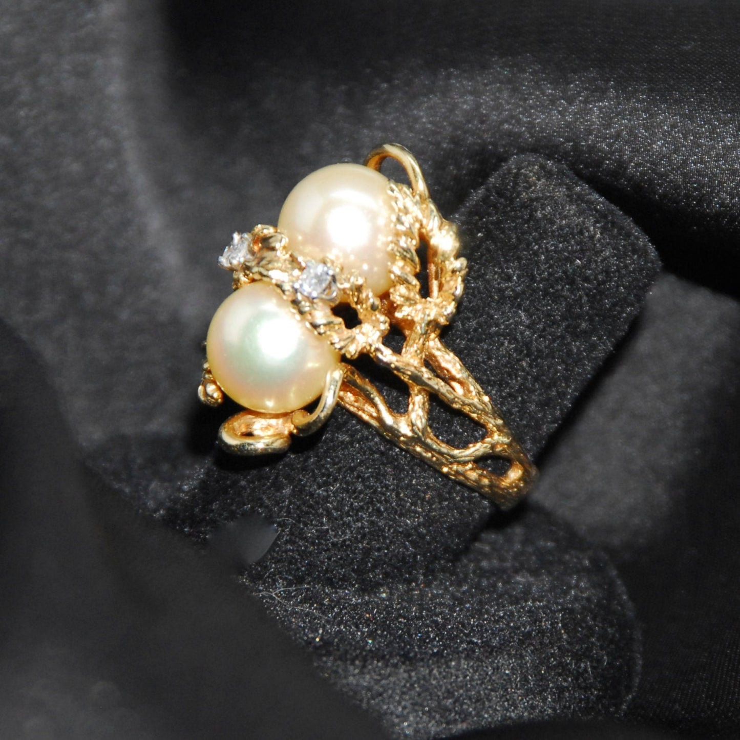 Diamonds, Pearls, and Gold Cocktail Ring