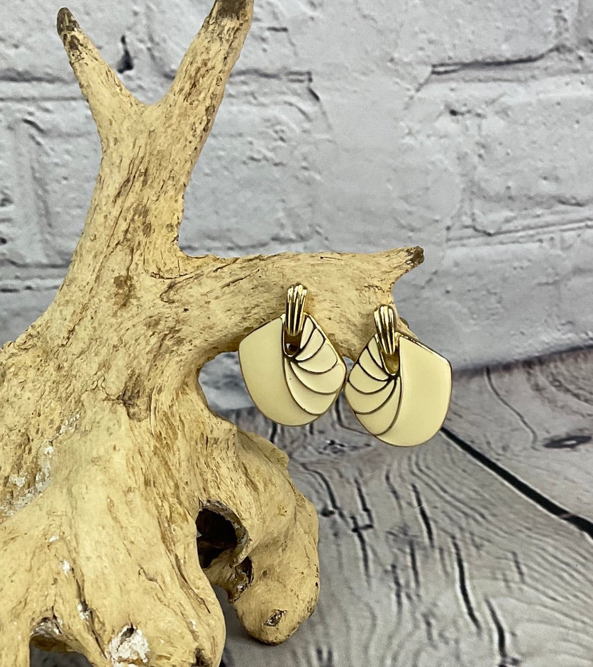 VIntage Cream Enamel and Gold Clip-on Earrings
