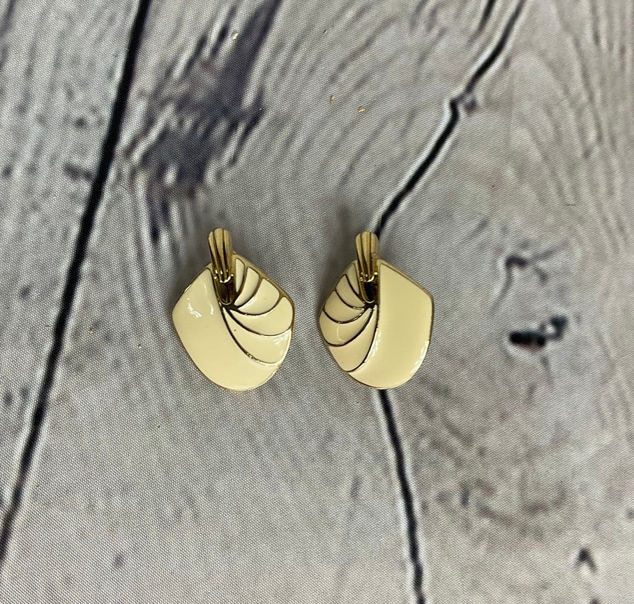 VIntage Cream Enamel and Gold Clip-on Earrings