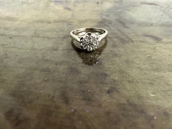 14K White Gold Cluster Diamond ring