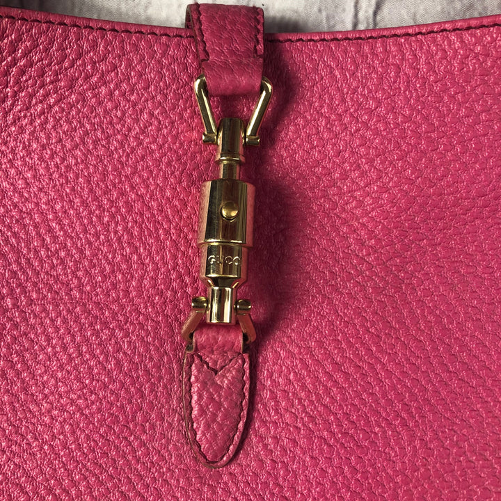 Vintage Pink Pebbled Leather “Jackie” Gucci Purse