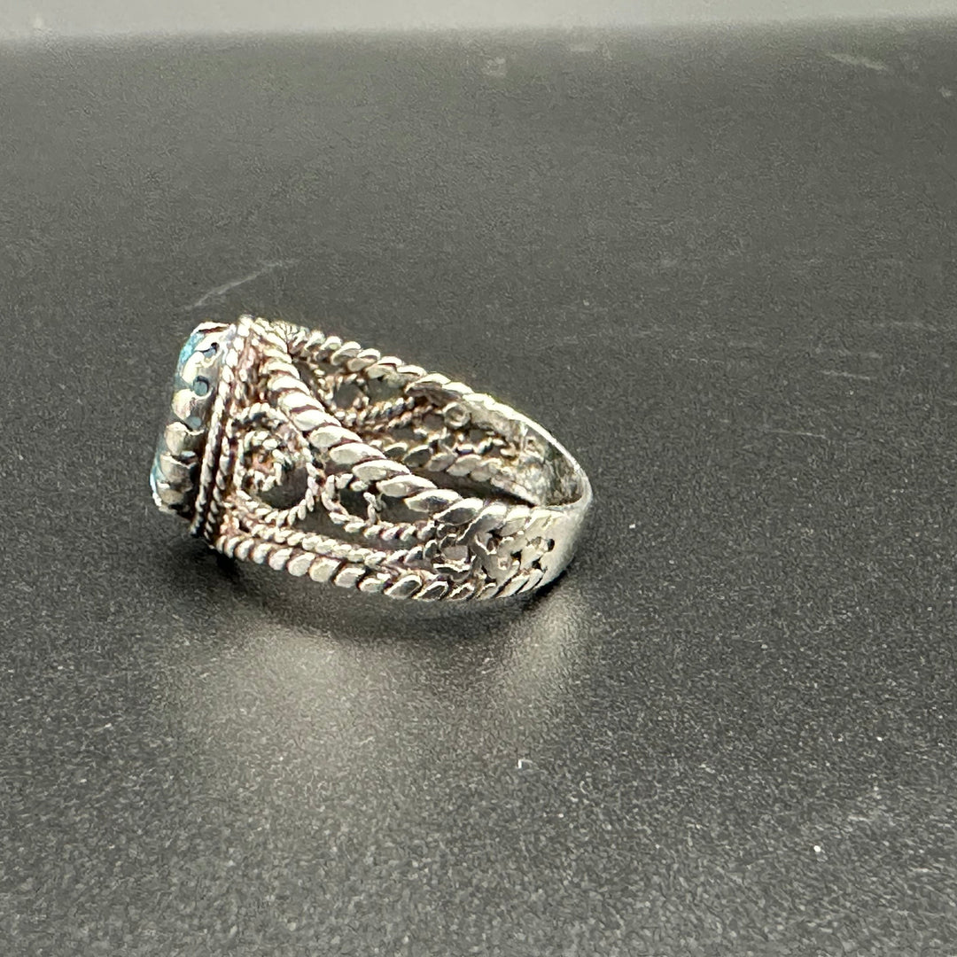 Sterling Silver Twisted Rope ring with Blue Topaz