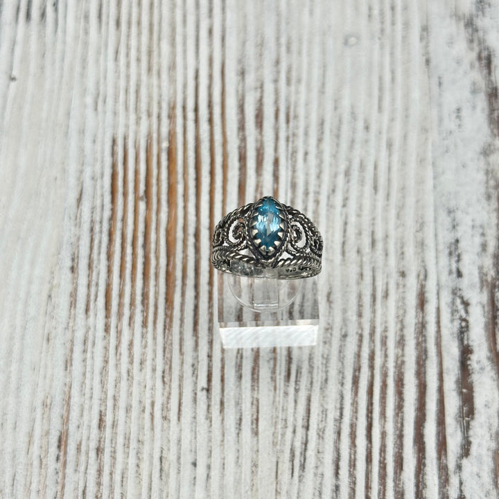 Sterling Silver Twisted Rope ring with Blue Topaz