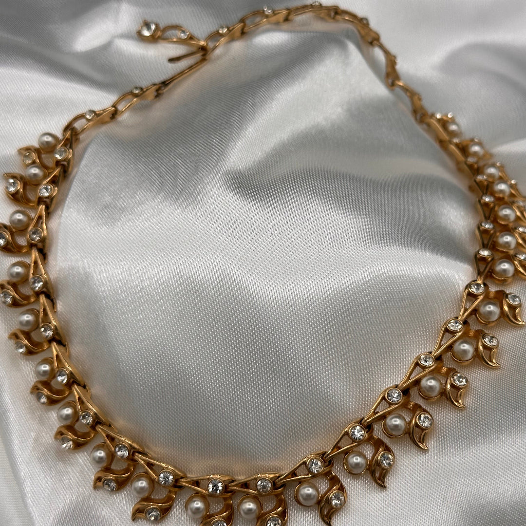 Faux Pearl and Crystal Choker in Gold Tone