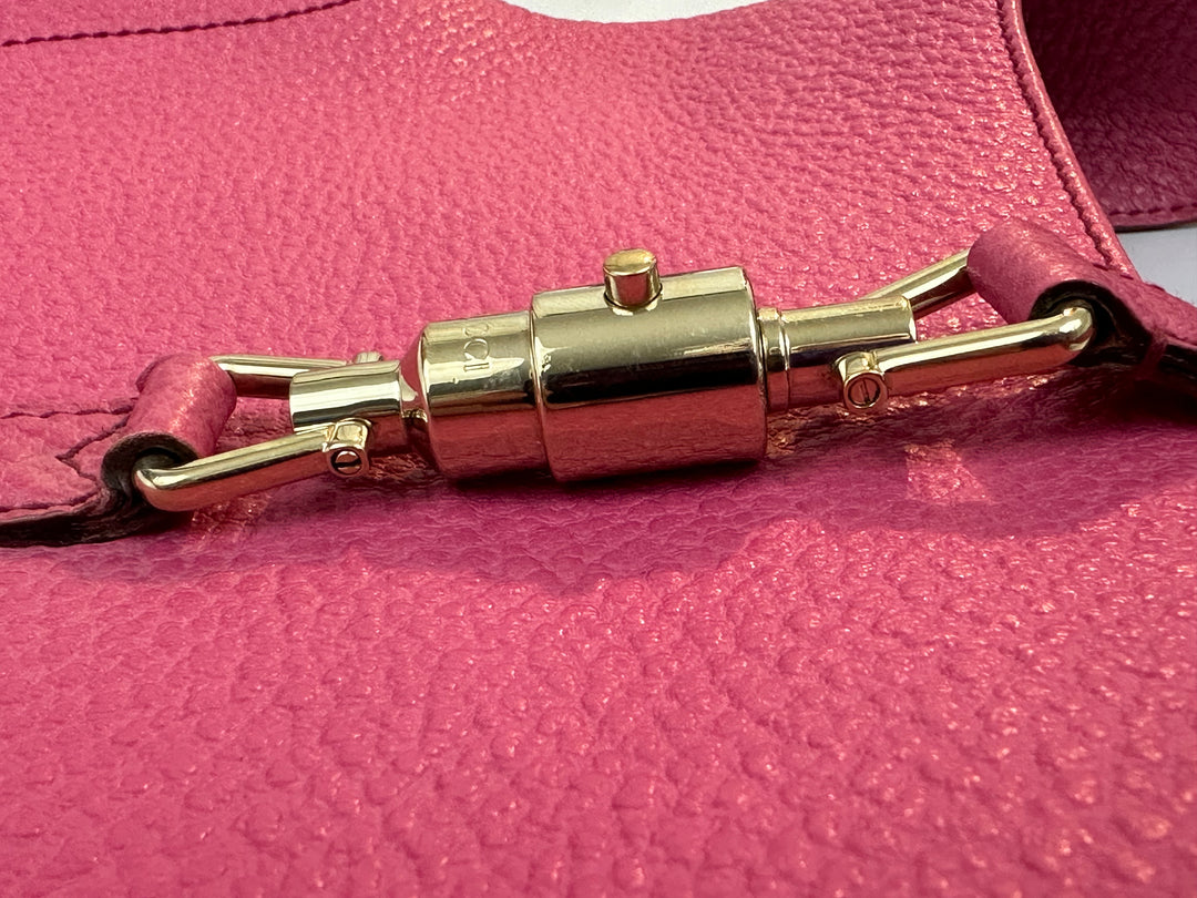 Vintage Pink Pebbled Leather “Jackie” Gucci Purse