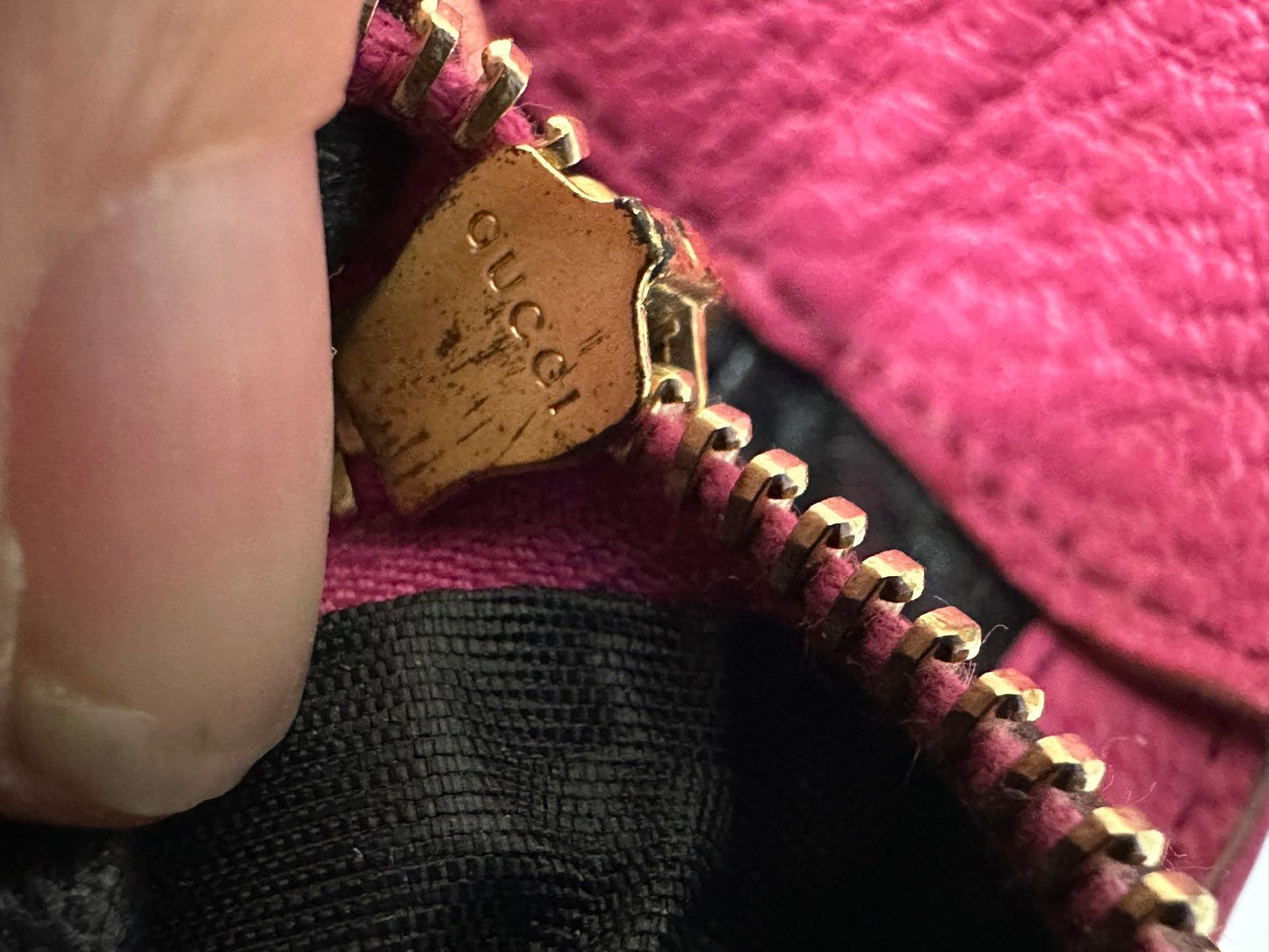 Vintage Pink Pebbled Leather “Jackie” Gucci Purse