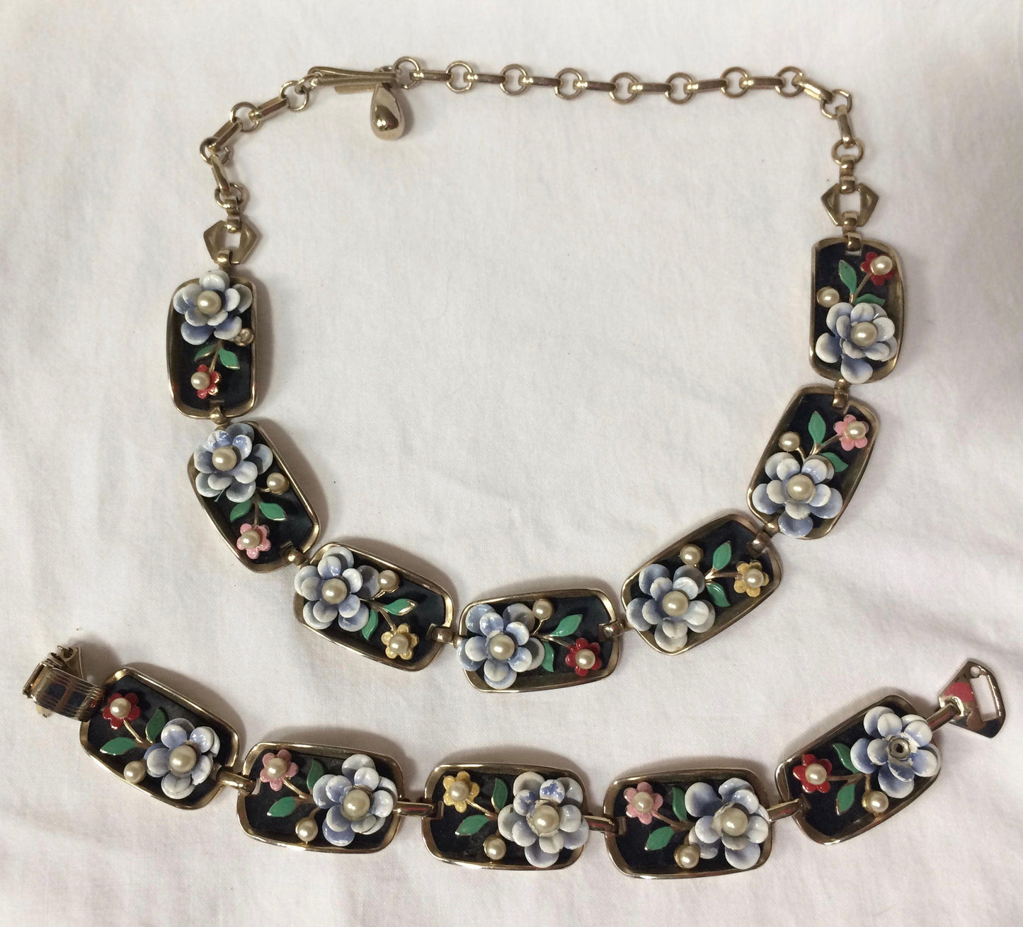Vintage “Alice” Enamel Bracelet and necklace set with Flowers and Faux Pearls